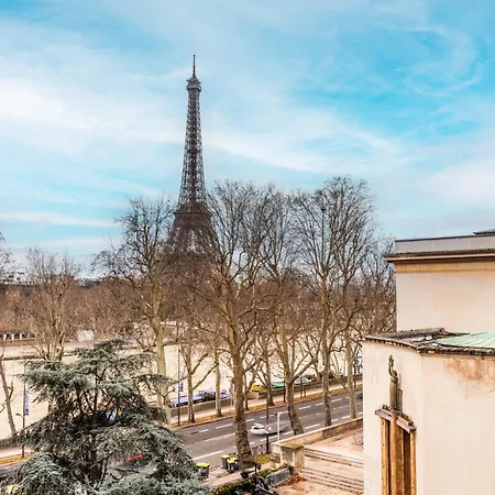 Apartment Luxury Living Alma Paris