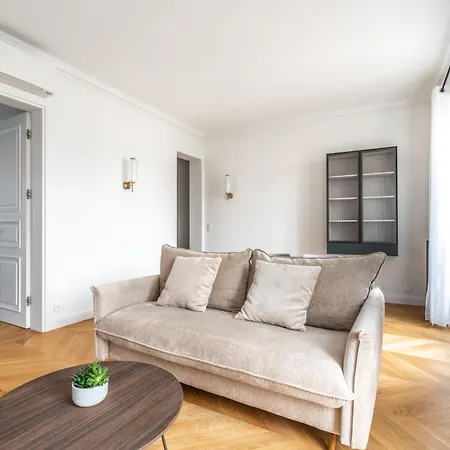 Apartment Luxury Living Alma